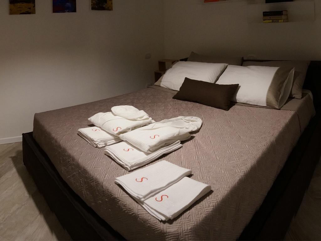 Les Suites Di Parma Rum bild