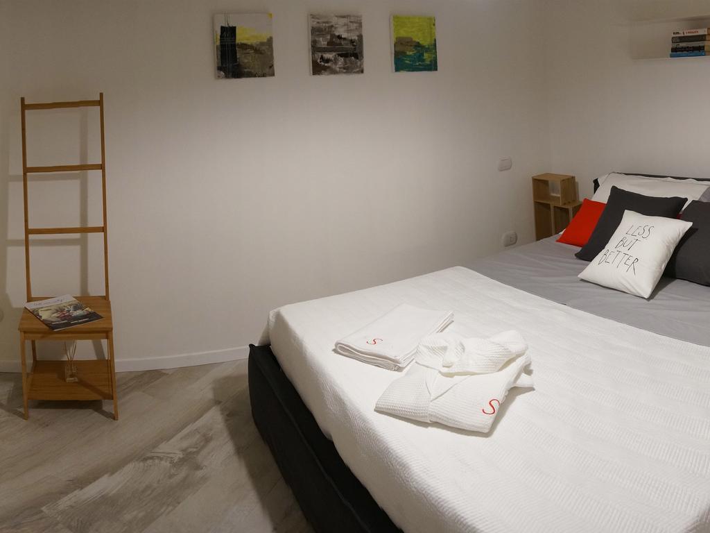Les Suites Di Parma Rum bild